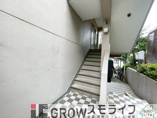 阪急神戸線 六甲駅 徒歩15分 4階建 築31年の外観写真