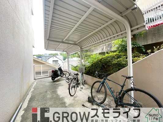 阪急神戸線 六甲駅 徒歩15分 4階建 築31年の外観写真