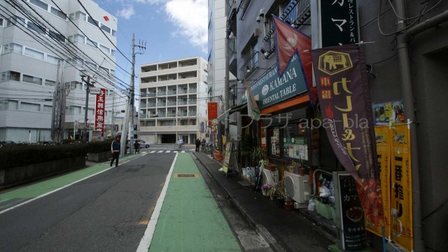 コンビニ　ローソン川越駅西店（コンビニ）まで127m
