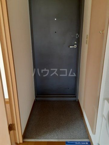 レオパレス藤里の玄関写真