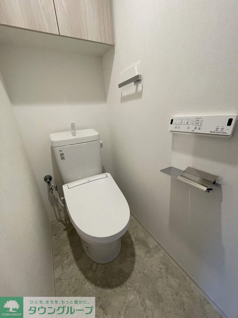トイレ　※色目は奇数階の同じタイプ部屋の写真