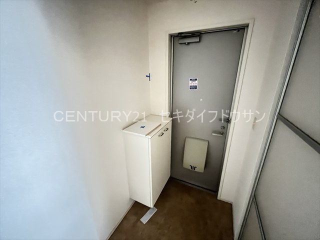 玄関　シューズボックス