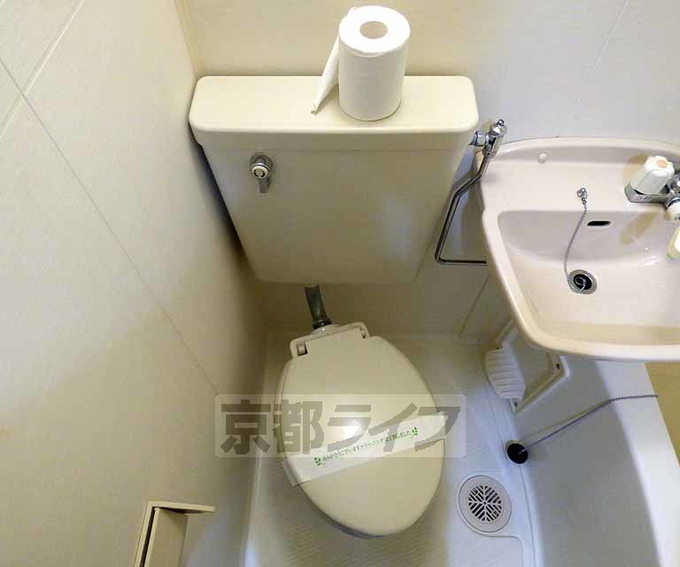 エスリード京都河原町第3のトイレ写真