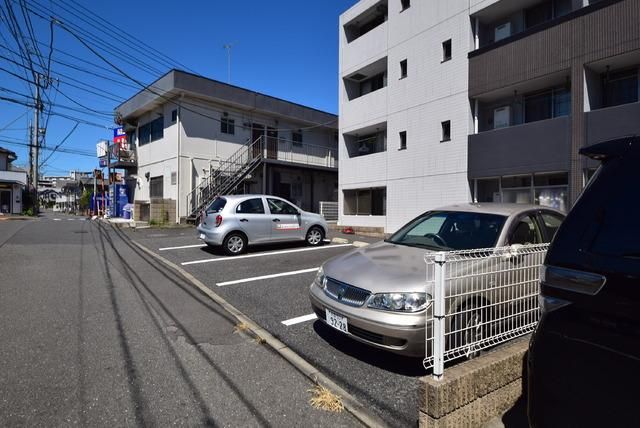 駐車場　★敷地内駐車場有★