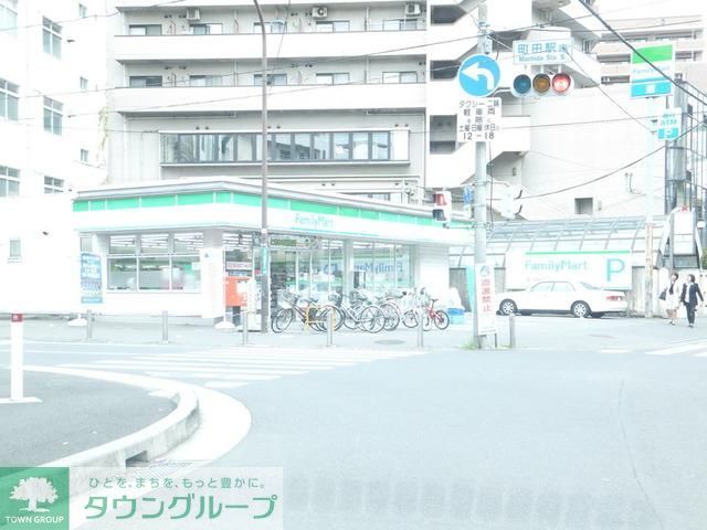 コンビニ　ファミリーマート（コンビニ）まで466m