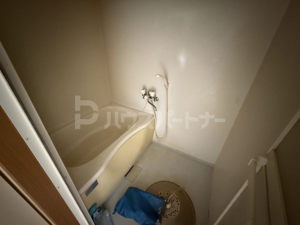 ルナリアIIの風呂写真