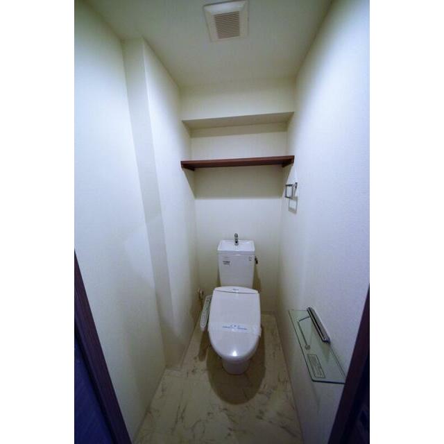 トイレ　同物件別部屋