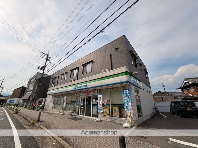コンビニ　ファミリーマート　八幡千束店（コンビニ）まで665m