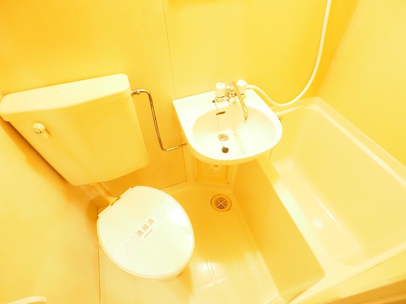 京王線 府中駅 徒歩6分 5階建 築38年のトイレ写真