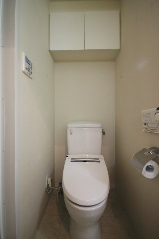 トイレ　※別部屋参考写真