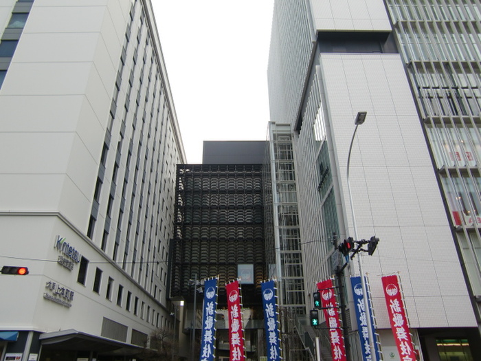 青山ビル本館の周辺写真