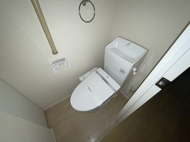 レオネクストコントワール御影弓場のトイレ写真
