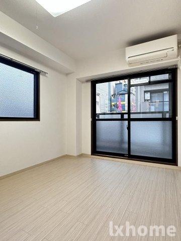 末広14番館の居間写真