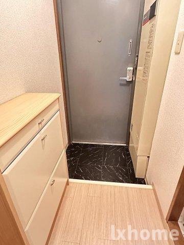 末広14番館の玄関写真