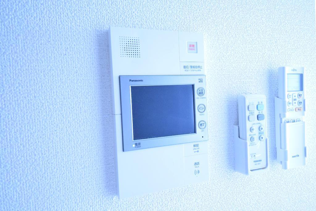 セキュリティ　カメラ付インターホン
