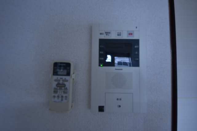 セキュリティ　エスライズ梅田東　モニター付きインターホン