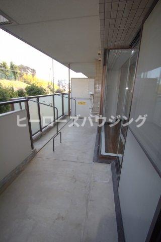 北大阪急行 桃山台駅 徒歩15分 8階建 築39年の内装写真
