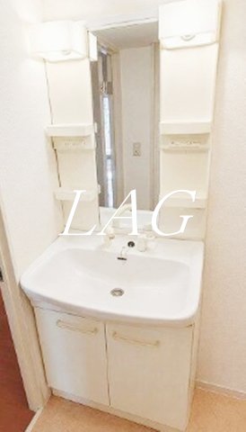 洗面設備　洗面台です。