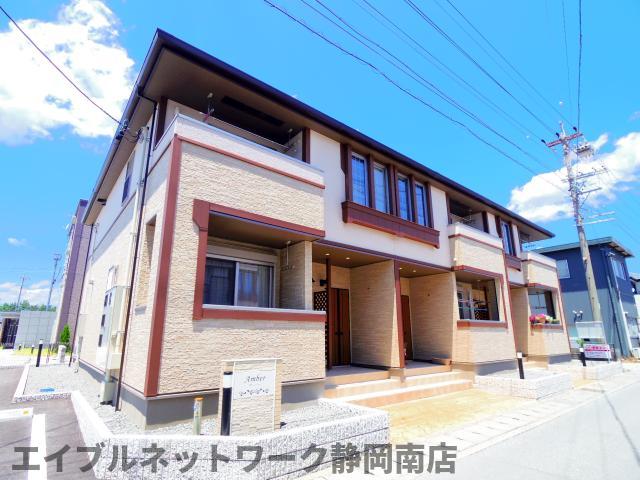建物外観　外観は落ち着いています