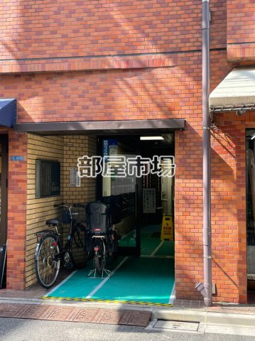 ライオンズマンション雷門の外観写真