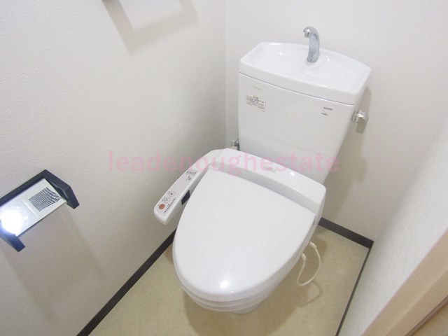 グランドステージ大阪城北のトイレ写真