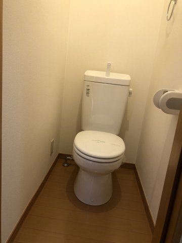 トイレ　別部屋参考写真
