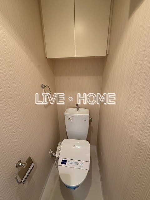 西武新宿線 中井駅 徒歩2分 6階建 築21年のトイレ写真