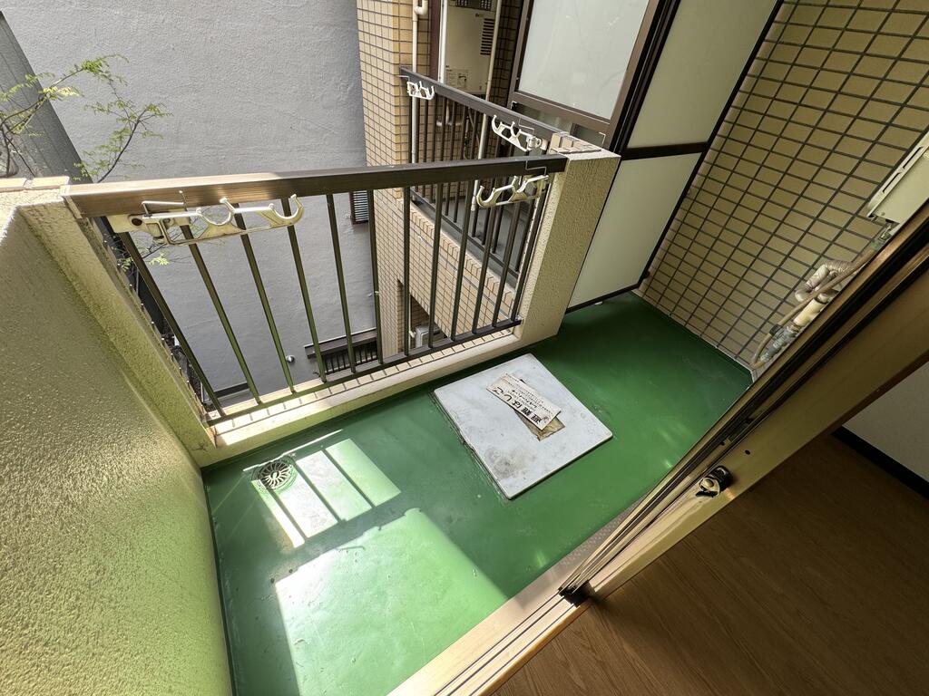 京王線 明大前駅 徒歩1分 5階建 築38年の内装写真