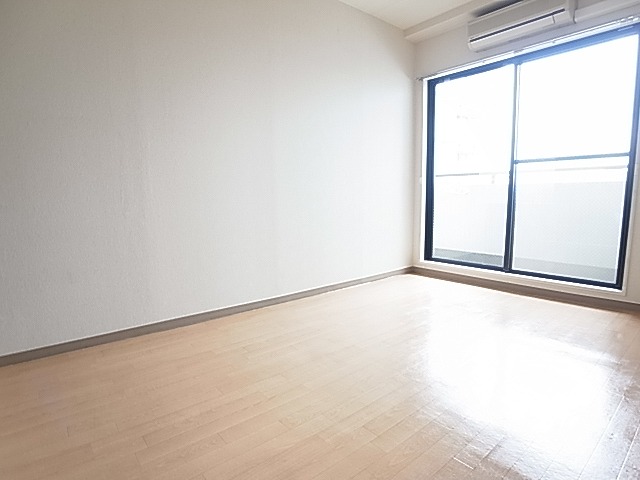 居室・リビング　別部屋の写真です