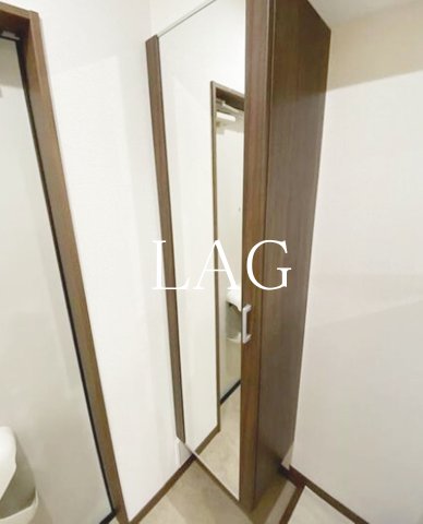 玄関　玄関です。