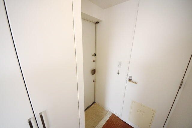 東池袋デュープレックスR’sの玄関写真