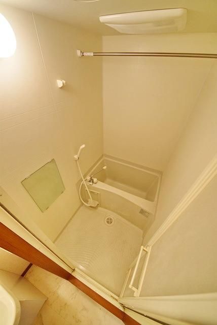 バス・シャワールーム　★バス（２階同間取り参考写真）★