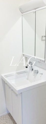 洗面設備　洗面台です。