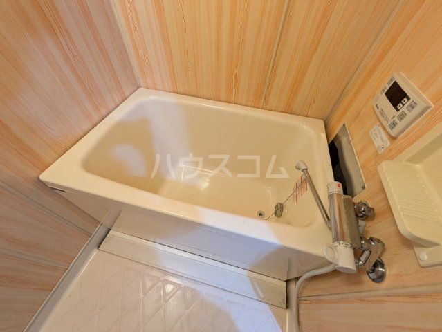 宝八事ハイツの風呂写真