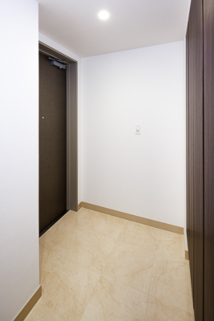 玄関　※写真は同タイプ住戸です。