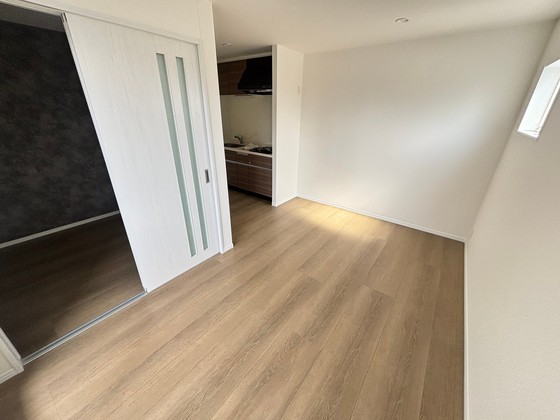 居室・リビング　※別部屋の写真です