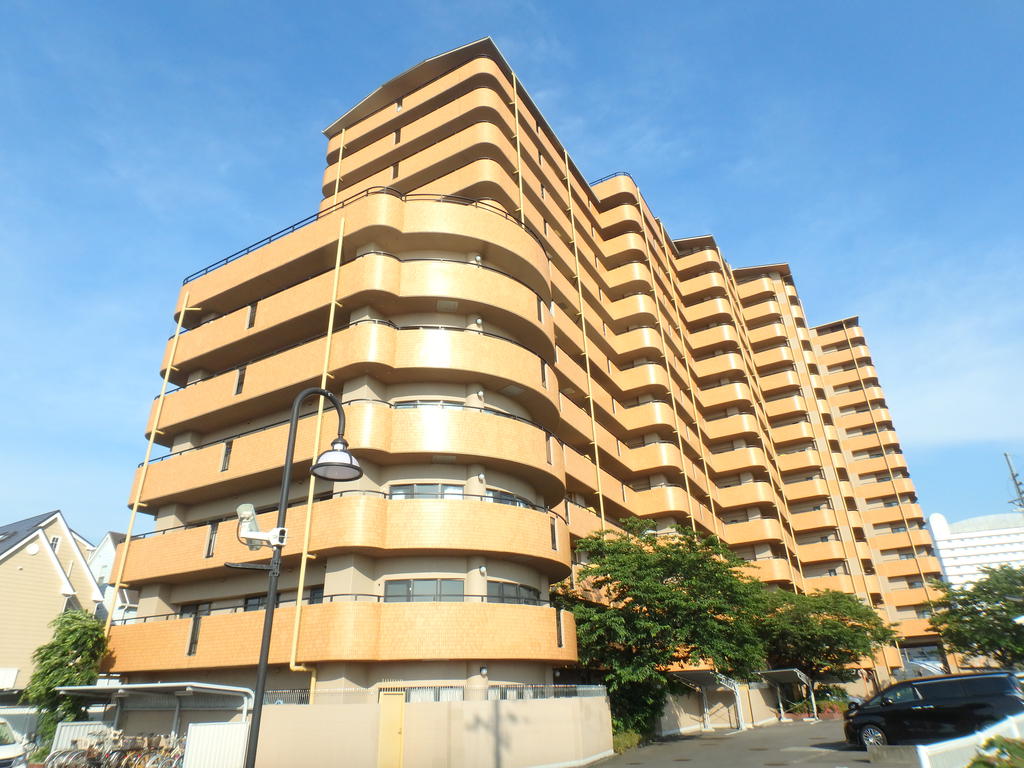 ふぁみ～ゆ泉佐野弐番館の建物外観