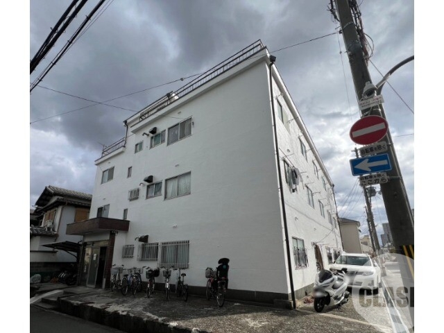 堺市東区北野田のマンションの建物外観