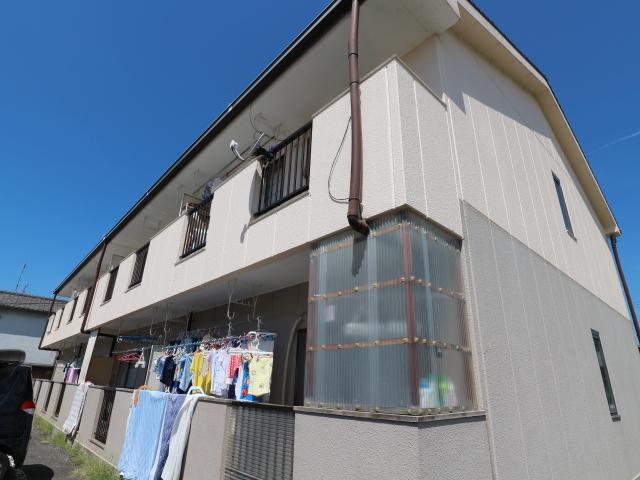 奈良市東九条町のアパートの建物外観
