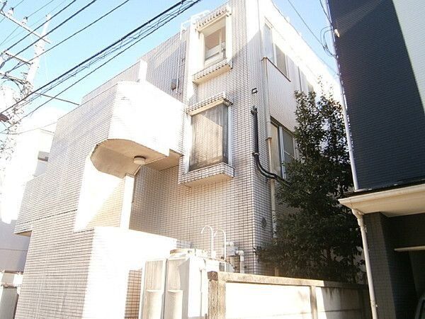 パンシオン立川No.1の建物外観