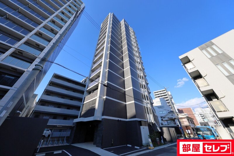 【エステムコート名古屋新栄IVネストの建物外観】