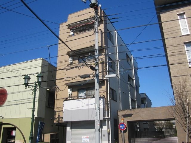 【立川市富士見町のマンションの建物外観】