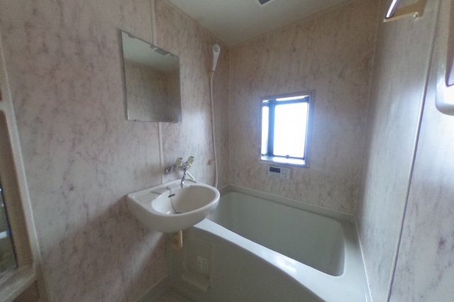 バス・シャワールーム　2019年7月撮影