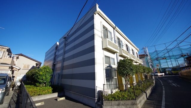 建物外観　家具家電付物件