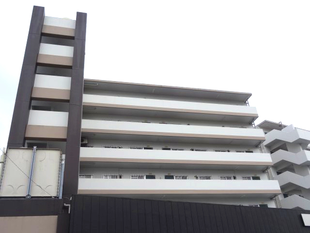 建物外観　2018年10月撮影