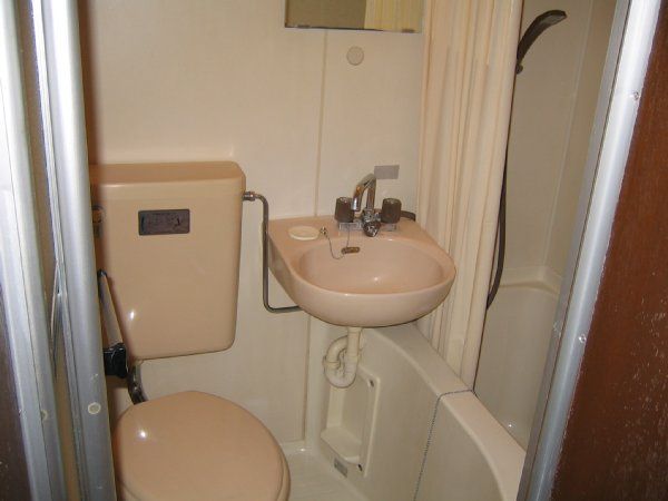 バス・シャワールーム