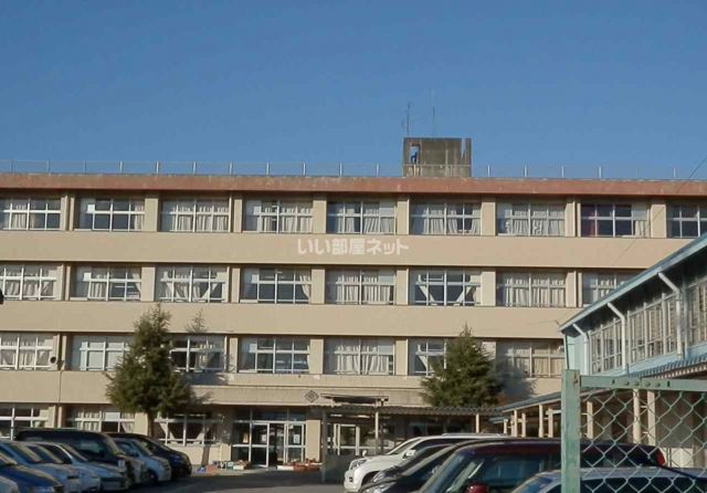 小学校　伊勢市立神社小学校（小学校）まで1067m