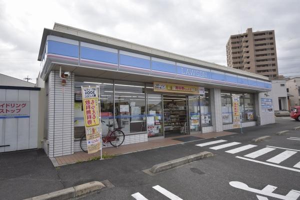 コンビニ　ローソン（コンビニ）まで1400m