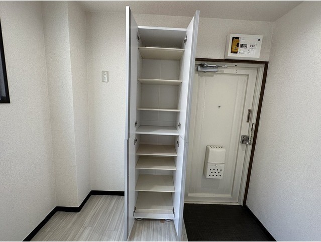 玄関　大容量のシューズボックス♪