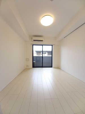 居室・リビング　※別部屋参考写真